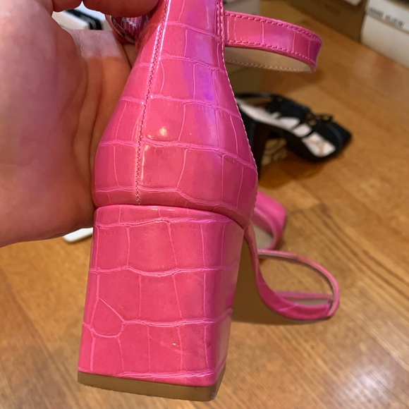 Abound Finn Ankle strap sandal in pink croco - Picture 14 of 14